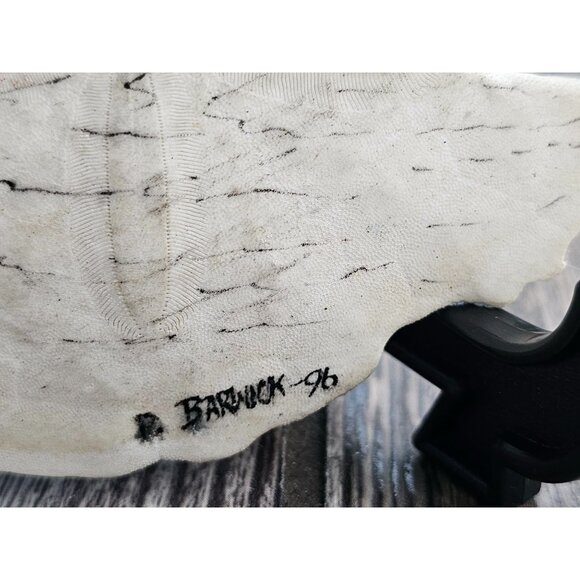 Vintage 1996  Hand Drawn /  Painted  / Decorated Sand Dollar. Stand Included - Picture 2 of 6